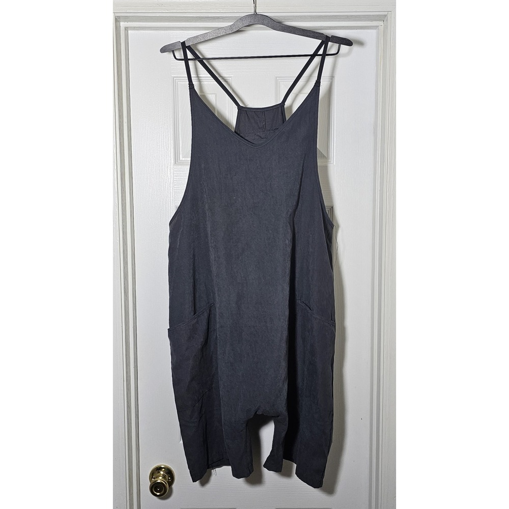 Unbranded Shortall Romper Size Large‎ Gray Polyester Nylon Lightweight Soft